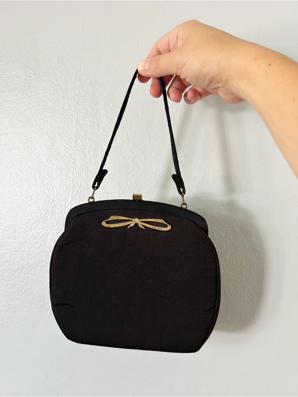 Vintage clasp small Handbag with Gold Bow Accent